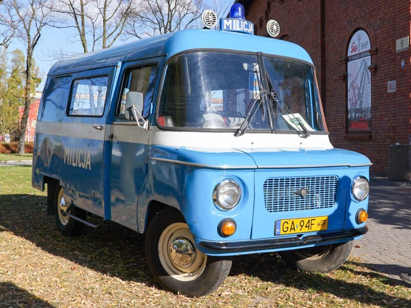 Микроавтобус ныса