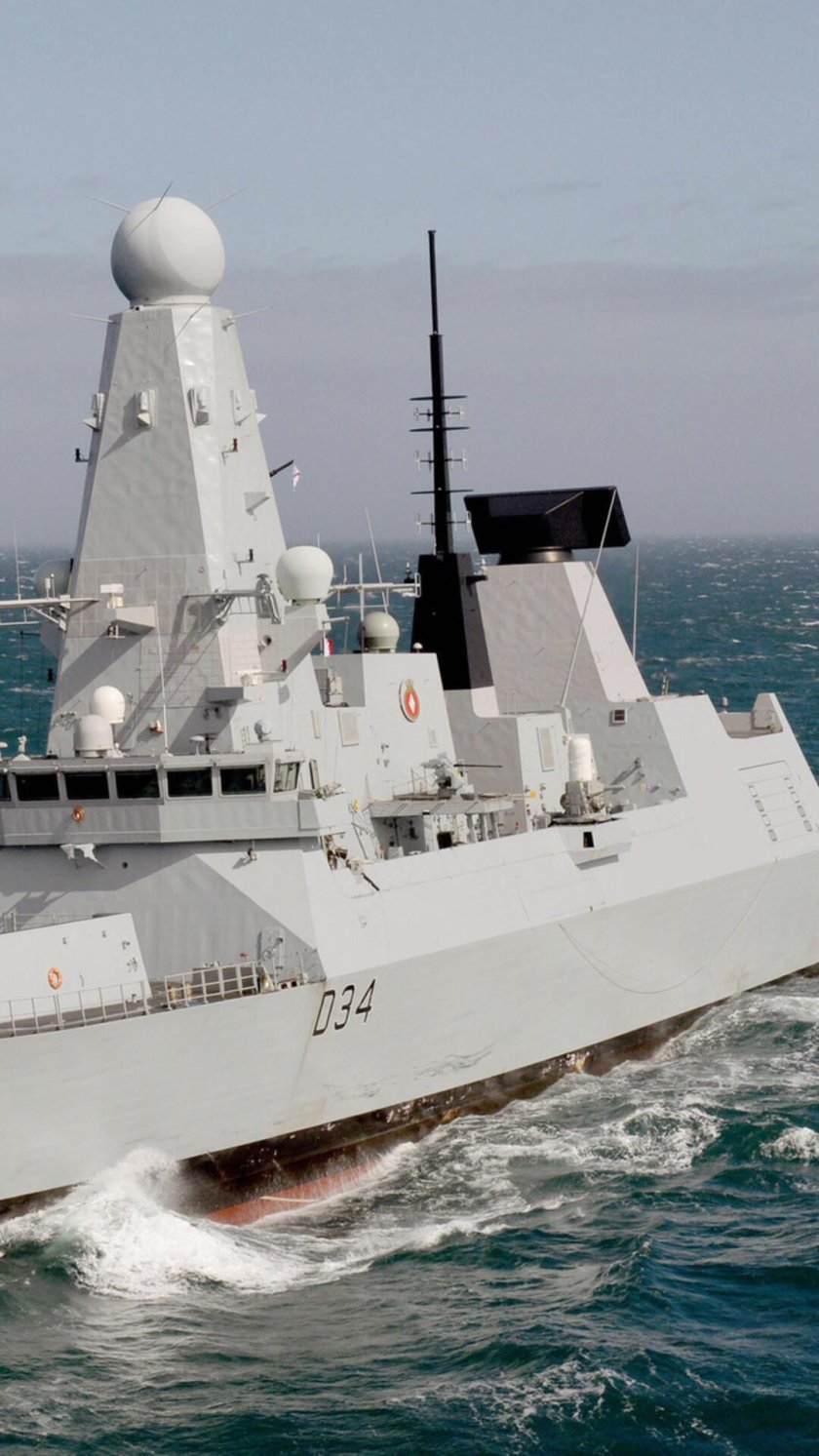 Британский эсминец Даймонд