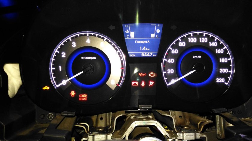 Панель приборов Hyundai Solaris super Vision