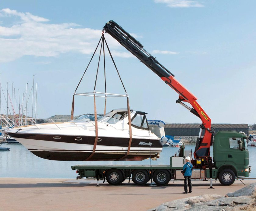 БКМ 130 катер