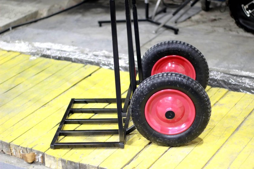 Самодельное колесо для Тачки садовой