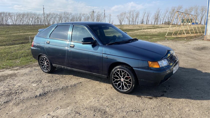 ВАЗ 2112 ЦУНАМИ r14 белые