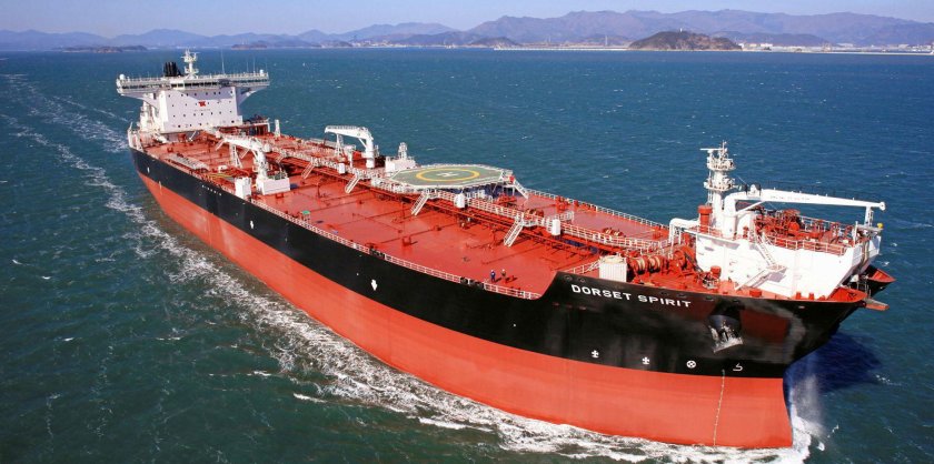 Нефтеналивной танкер