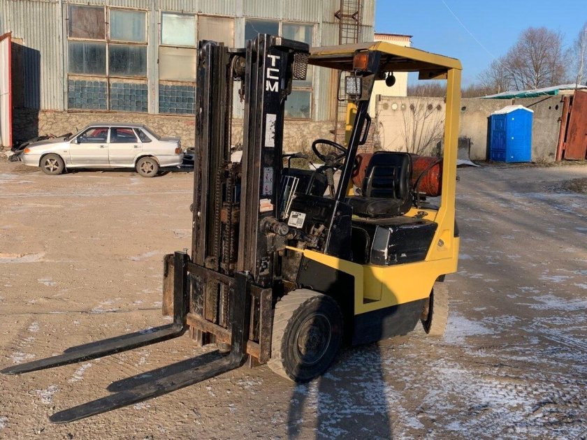 Вилочный автопогрузчик