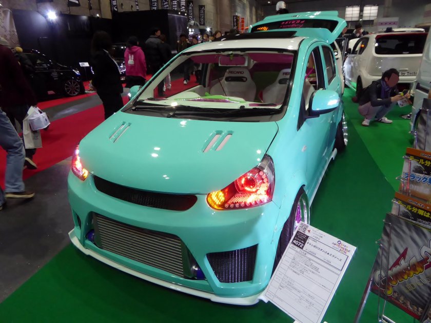 Daihatsu Mira e:s la300 обвес