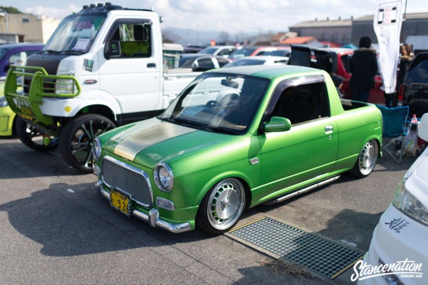 Daihatsu Mira стенс