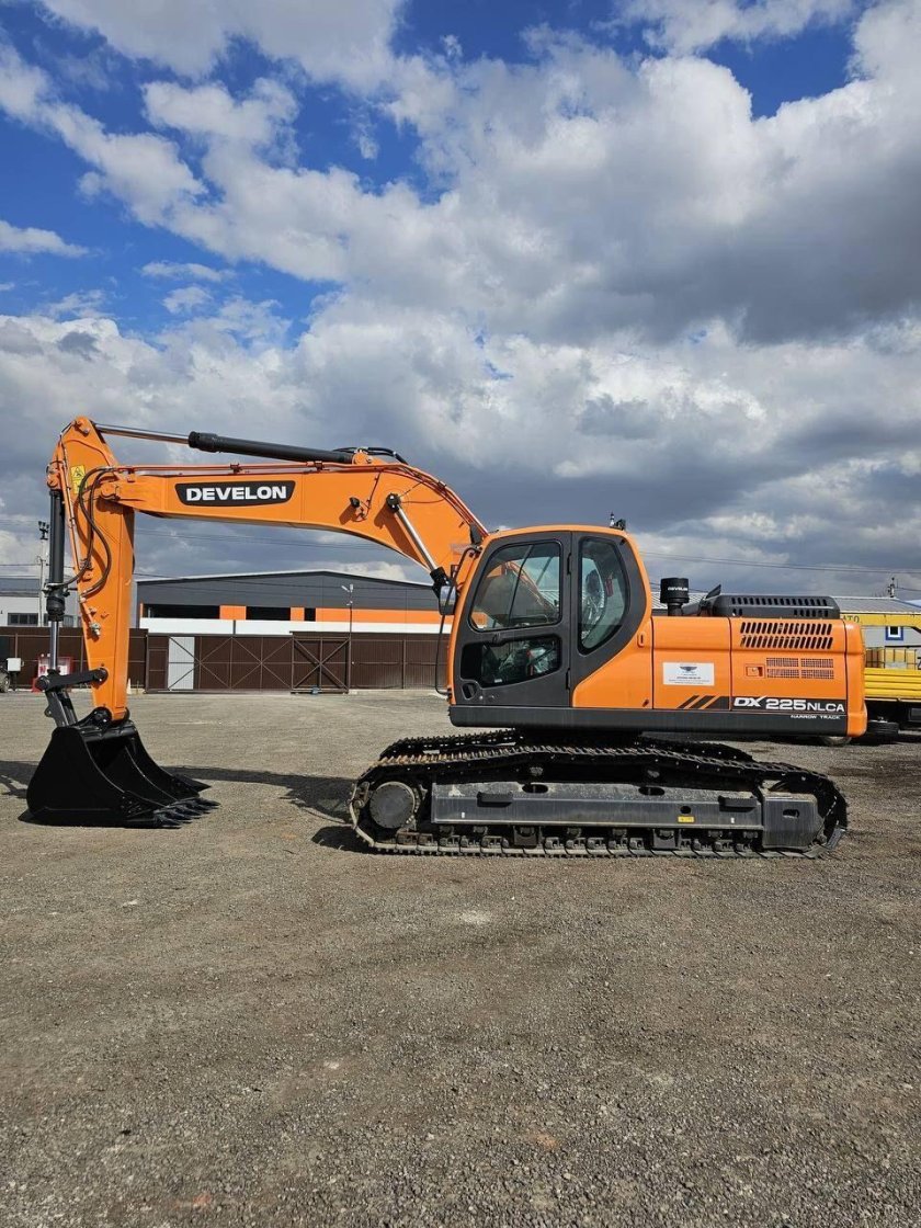 Экскаватор doosan