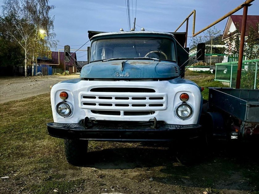 Зил 130 грузовой автомобиль