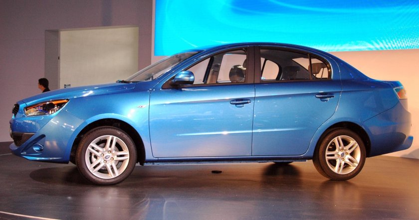 FAW Oley автомобиль