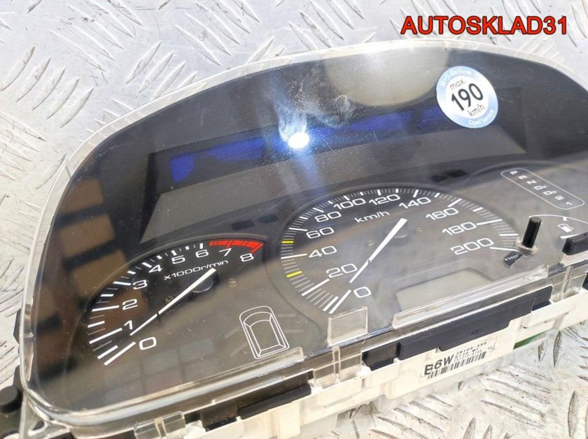 Панель приборов