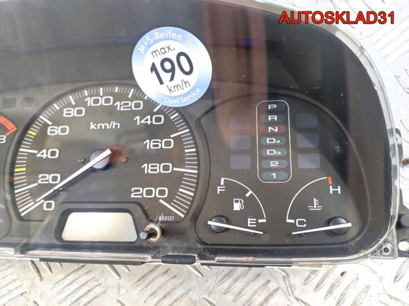 Панель приборов