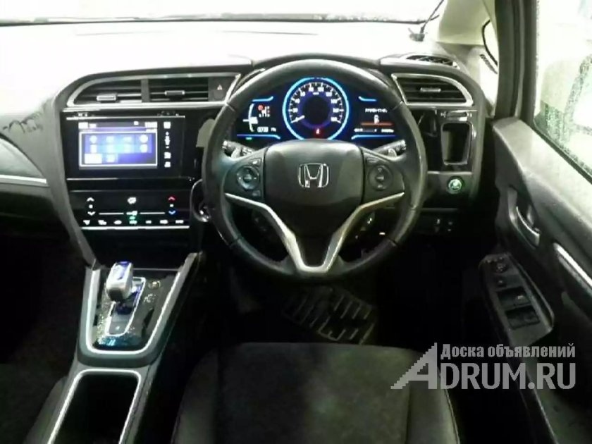 Honda Shuttle гибрид семнадцатый год разобрать панель приборов