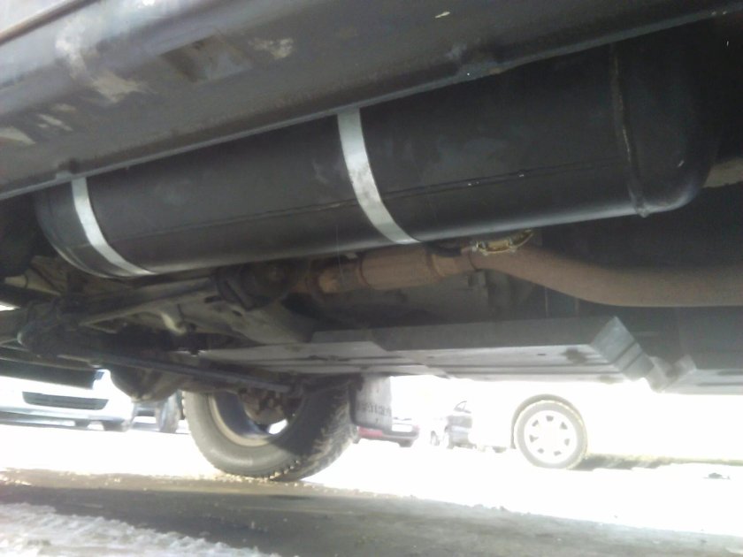 ГБО на УАЗ Патриот под днище