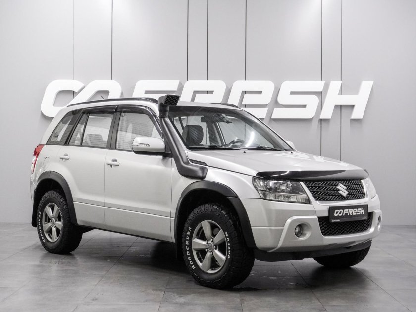 Suzuki grand vitara 2011
