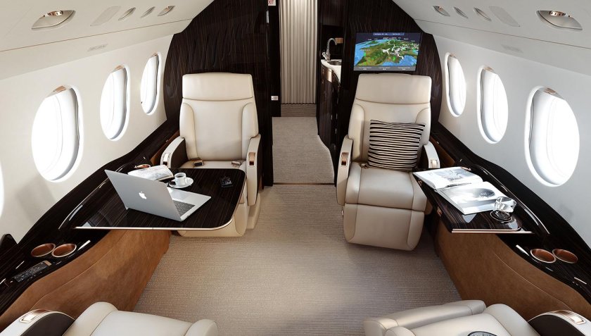 Dassault Falcon 8x салон