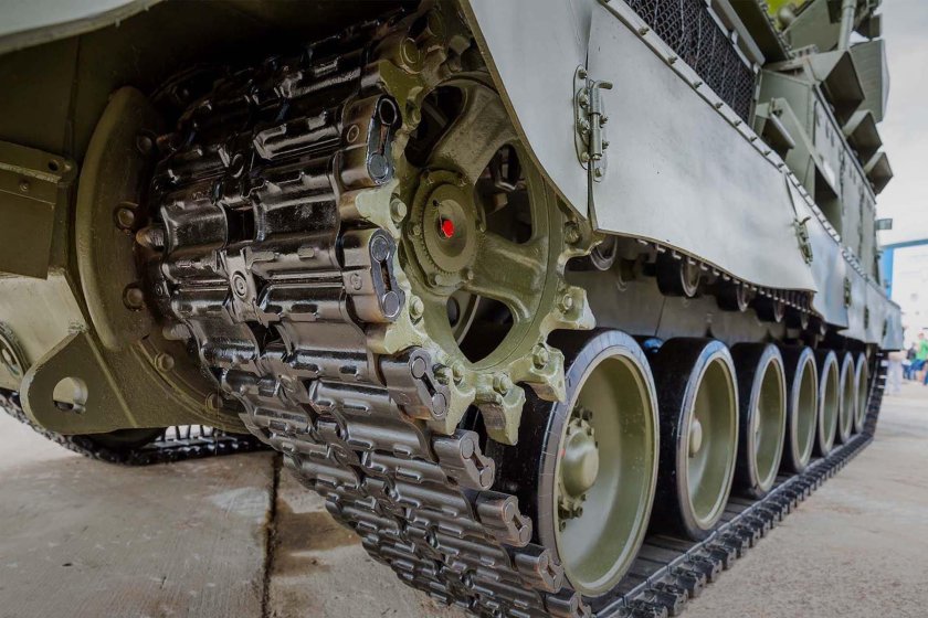 Т80 танк гусеница