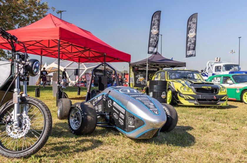 Спортивная техника