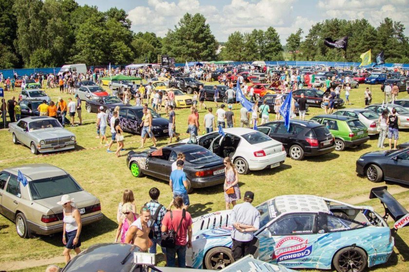 Автомобильный фестиваль