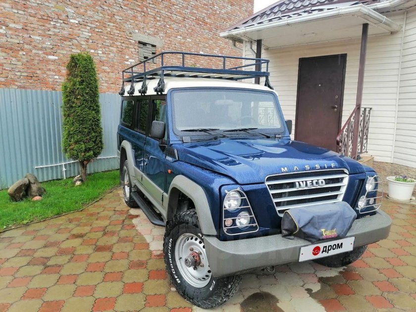 Экспедиционный ленд Ровер Дефендер 90