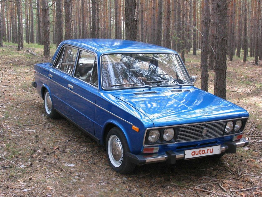 ВАЗ 2106 синяя