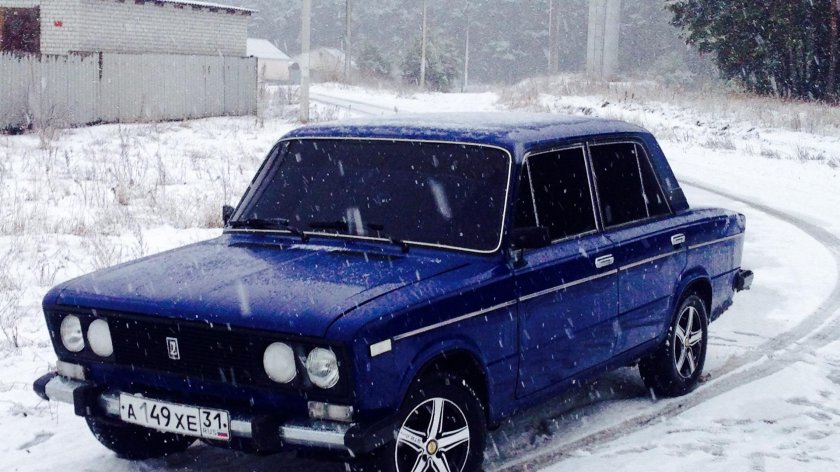 ВАЗ 2106 синяя тюнинговая