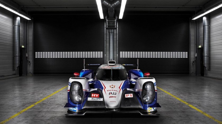Toyota ts040 Hybrid