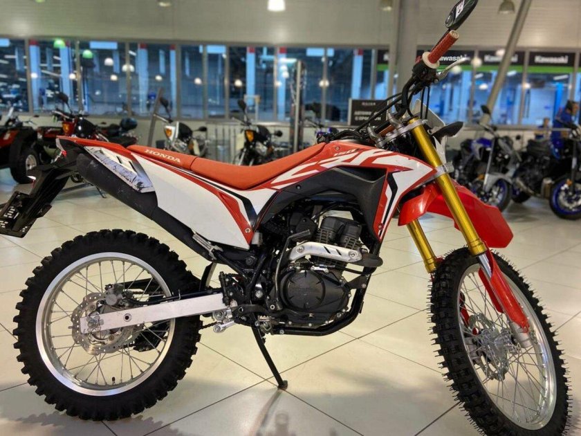 Regulmoto sport 003 250 pr красный