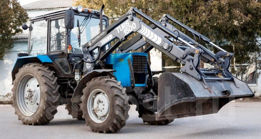 Фронтальный погрузчик Turs-1500
