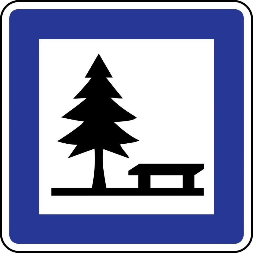 Елочка с дорожными знаками