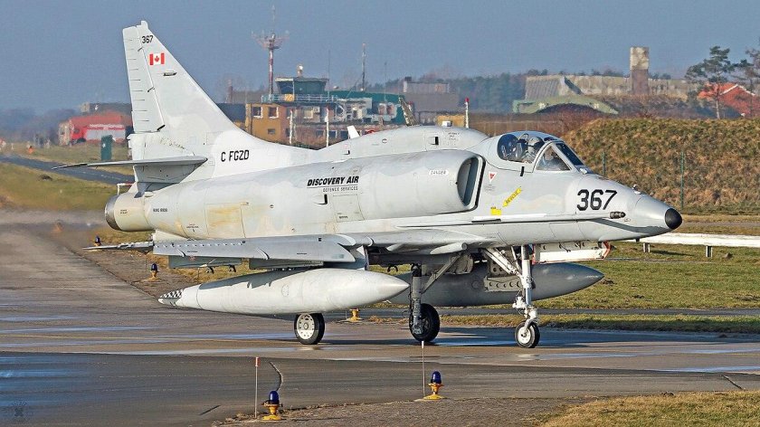 Mcdonnell douglas a-4n skyhawk