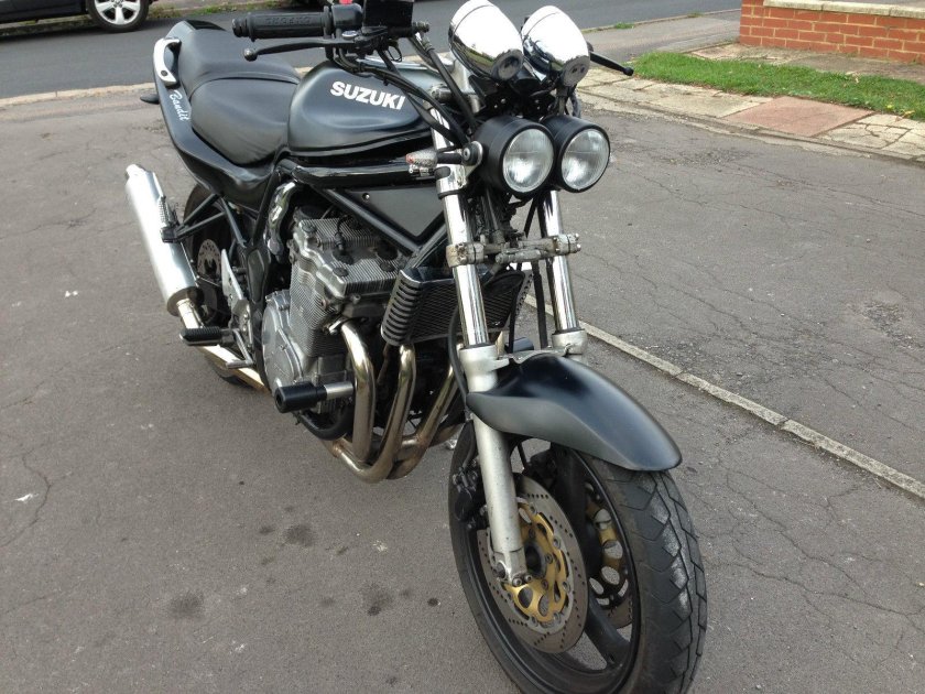 Suzuki Bandit 600 Custom