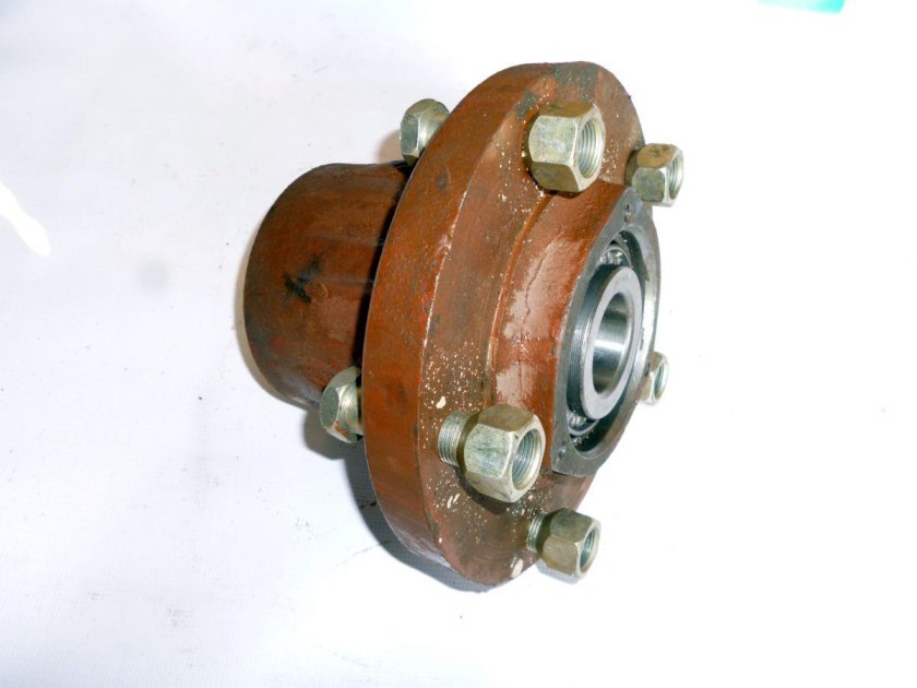 Ступица МТЗ 70-3103010