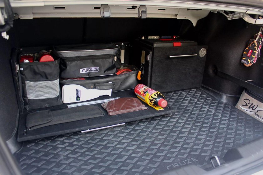 Ящик в багажник Шевроле Круз