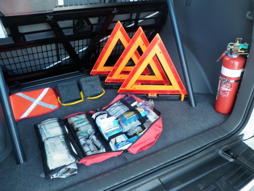 Автомобильная аптечка