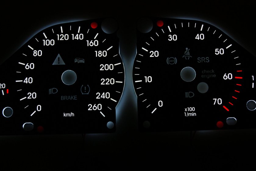 Приборная панель Mercedes w203