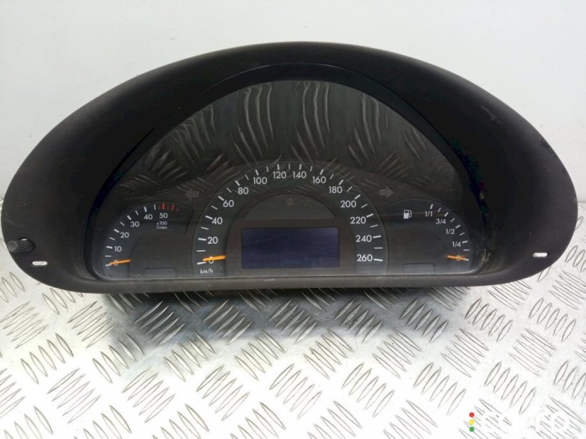 W203 панель приборов