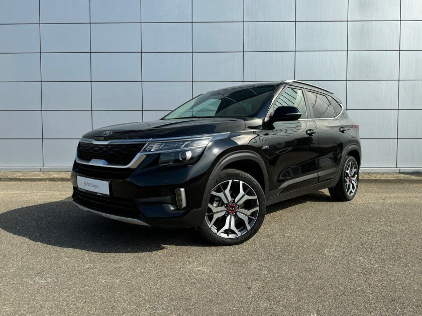 Киа селтос престиж черный