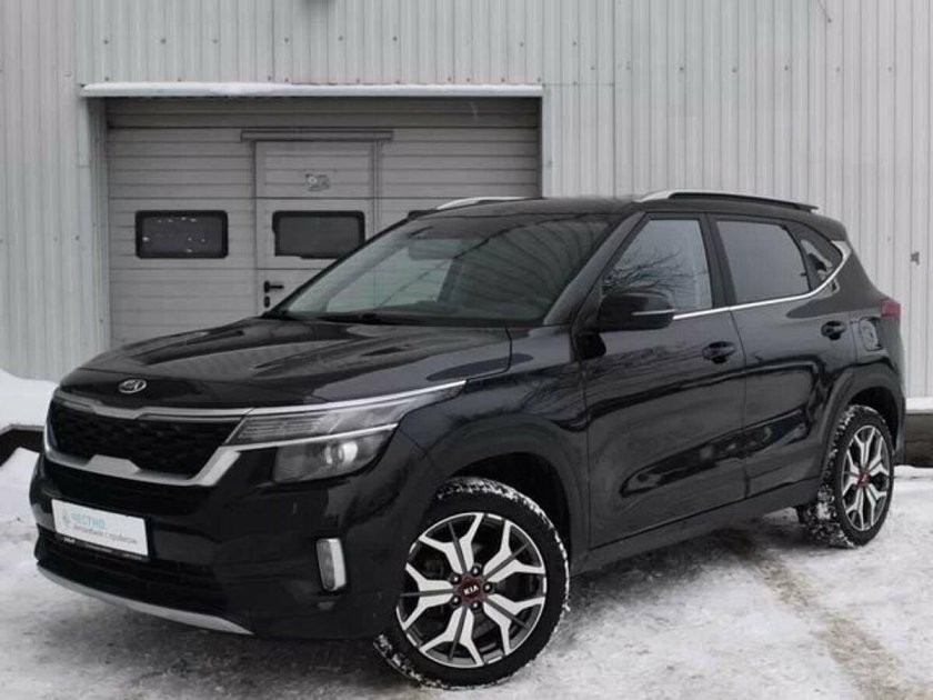 Киа селтос черная