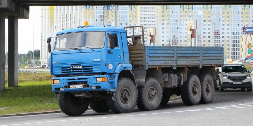 КАМАЗ 6560 тягач