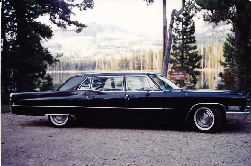 Cadillac fleetwood 75