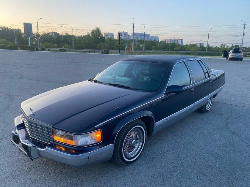 Cadillac fleetwood 1995