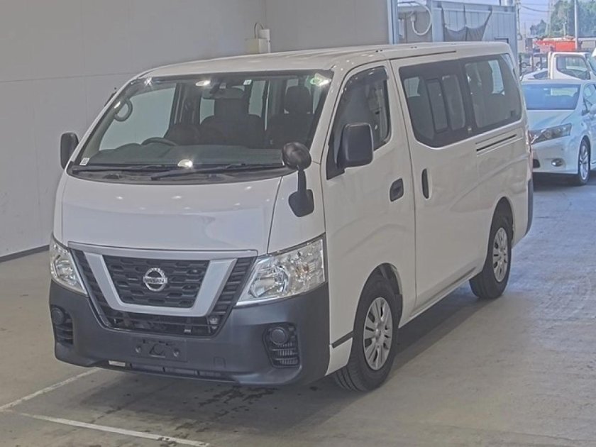 Nissan nv 350 caravan