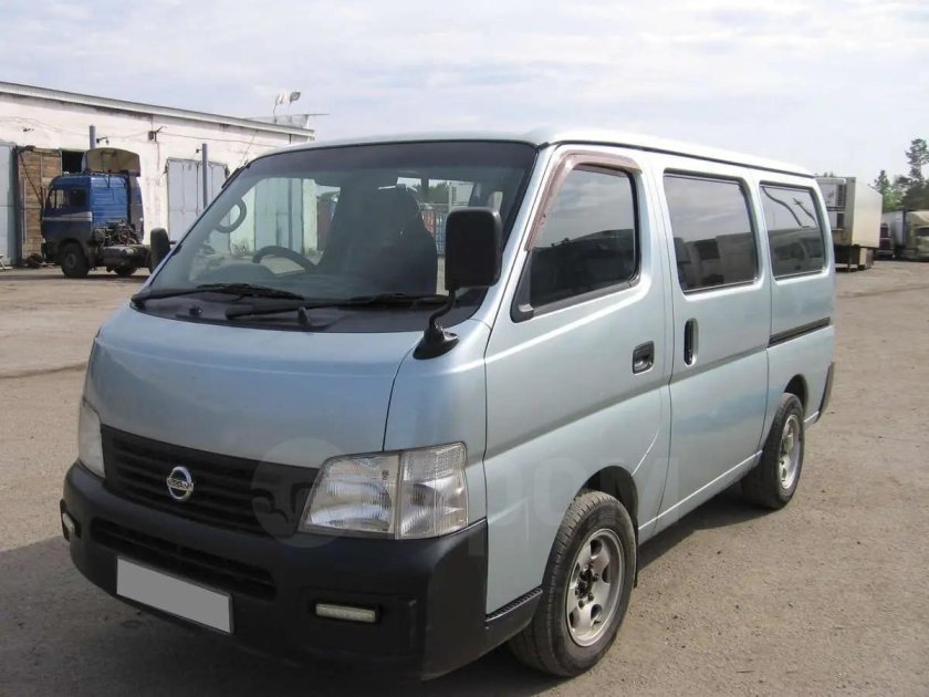 Ниссан караван 2002