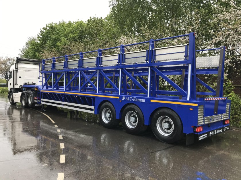 Полуприцеп 949135 панелевоз Астра