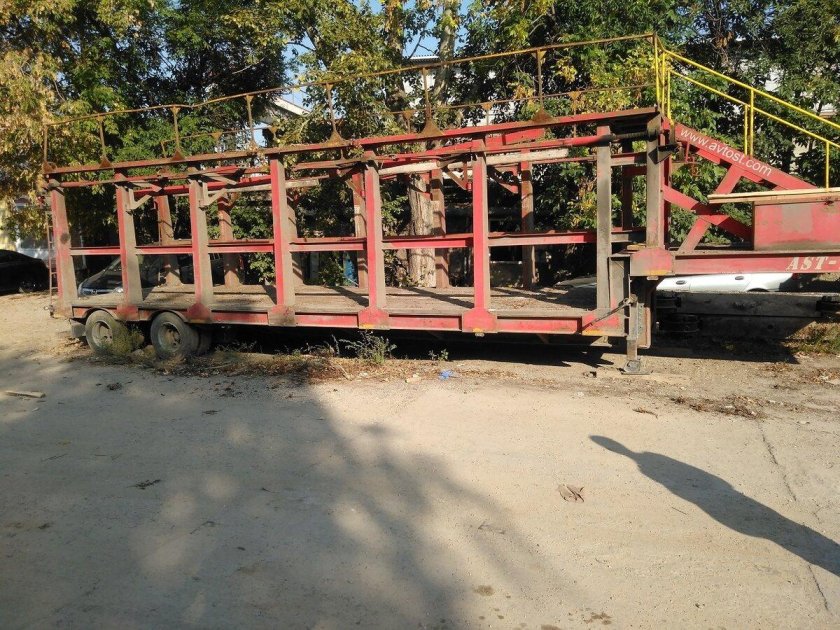 Полуприцеп панелевоз нами 790