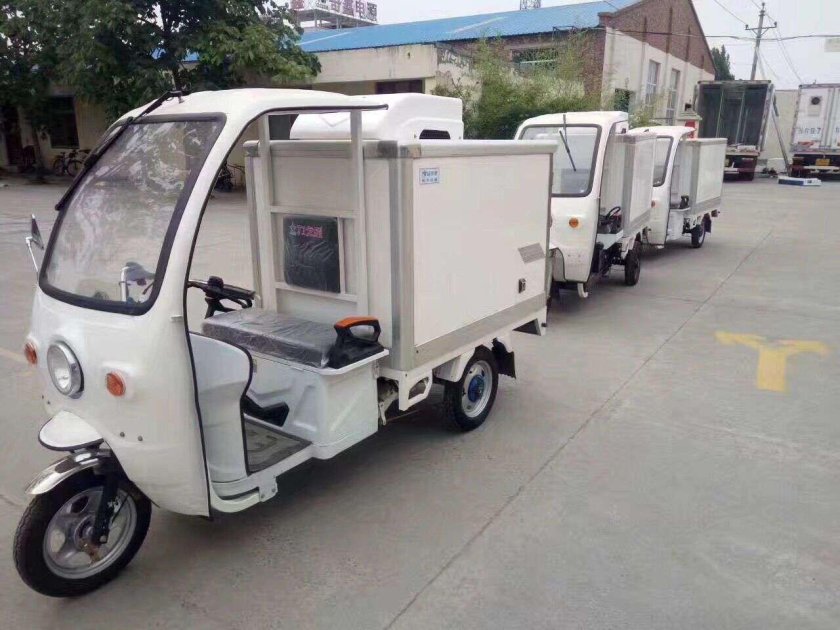 Моторикша для доставки