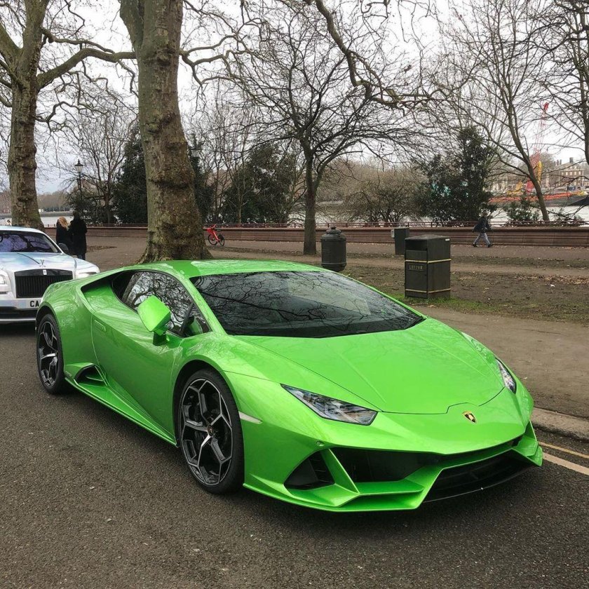 Lamborghini gallardo зеленый