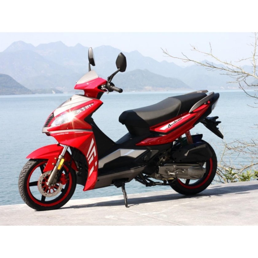 150 кубов скутер