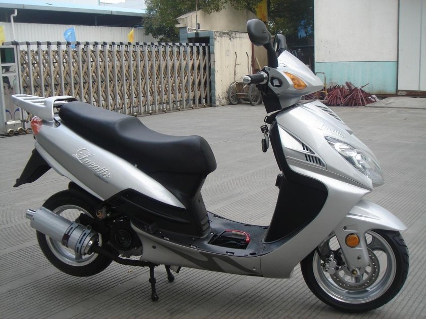 Скутер Omaks jj150t-4 Classic