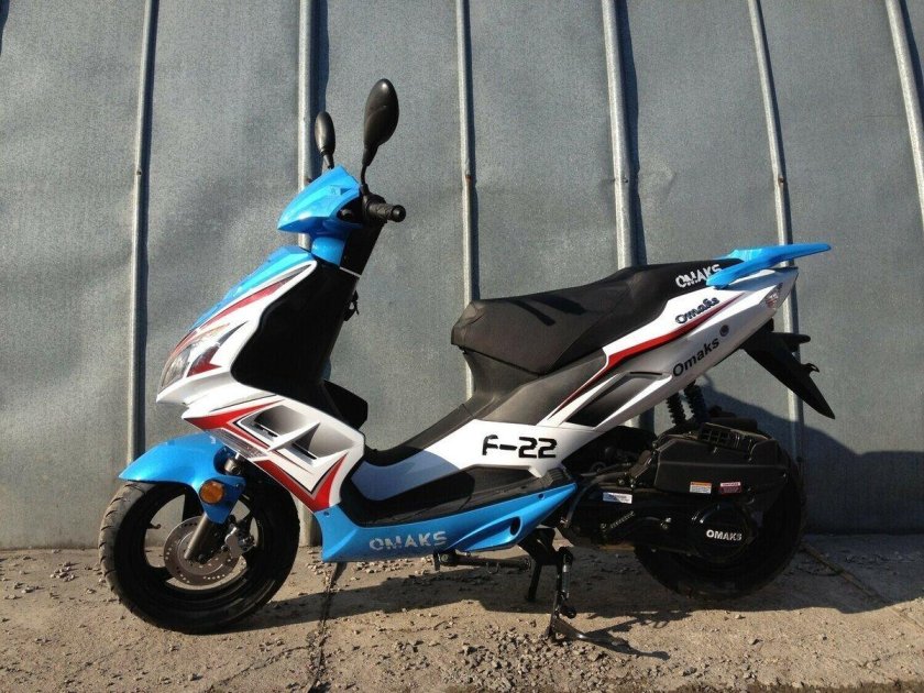 Скутер Omaks 50